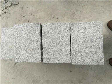 G603 Cobble Granít steinn