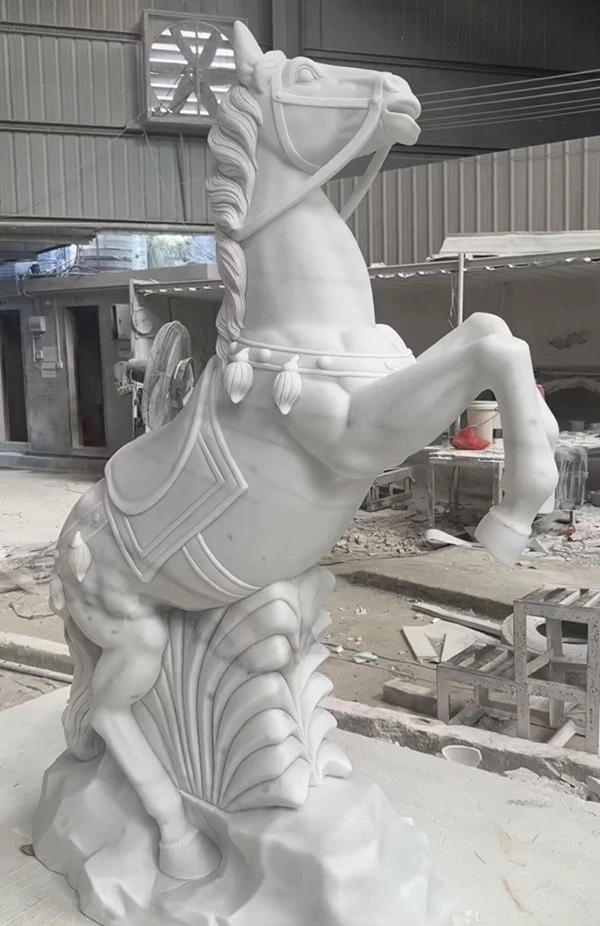 Whhite Marble Horse Statue