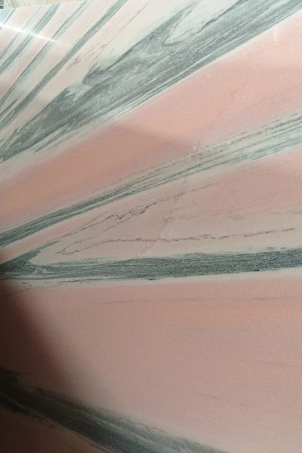 Rosa Valtoce Marble vein