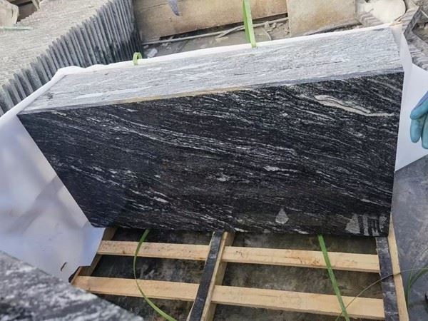 Snow Leopard Granite Floor Tiles